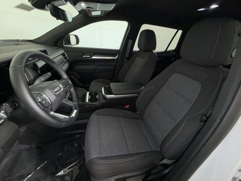 New 2026 GMC Terrain Elevation w/ Technology Package II FWD image 13