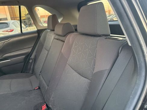 Used 2020 Toyota RAV4 XLE w/ Convenience Package image 12