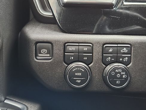 Used 2024 Chevrolet Silverado 3500 LTZ w/ LTZ Plus Package image 26