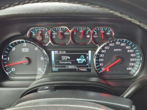 Used 2019 Chevrolet Tahoe LS RWD image 12