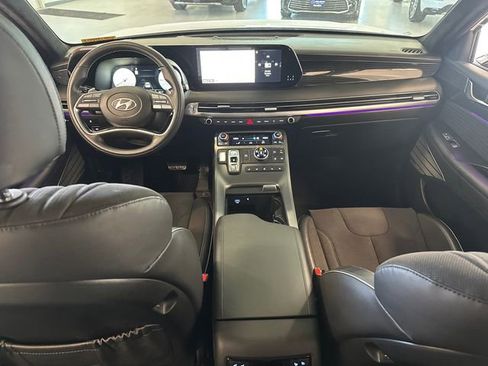 Used 2024 Hyundai Palisade Calligraphy image 16
