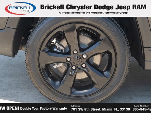 Used 2025 Jeep Grand Cherokee L Altitude AWD/4WD image 42