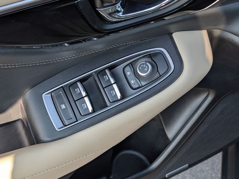 Used 2023 Subaru Outback Limited AWD/4WD image 19