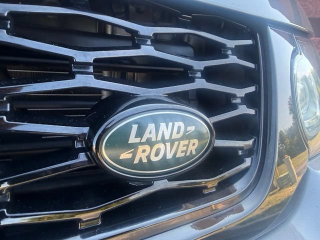 Used 2017 Land Rover Range Rover Sport SVR AWD/4WD image 8