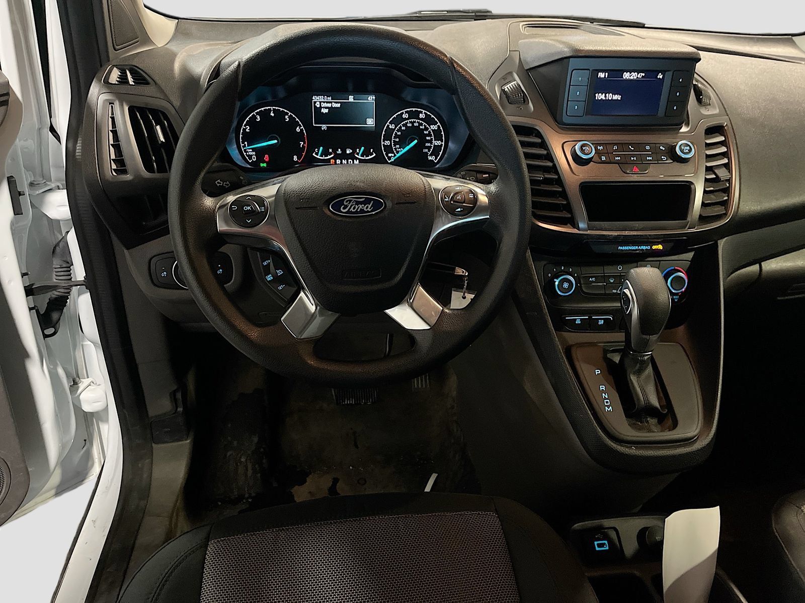 Used 2023 Ford Transit Connect XL FWD image 21