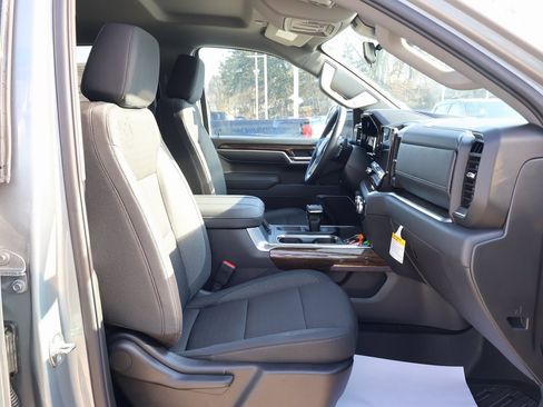 New 2026 GMC Sierra 1500 Elevation image 40