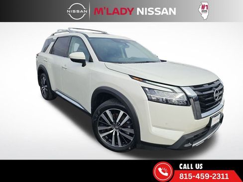 Used 2024 Nissan Pathfinder Platinum w/ Cargo Package image 1