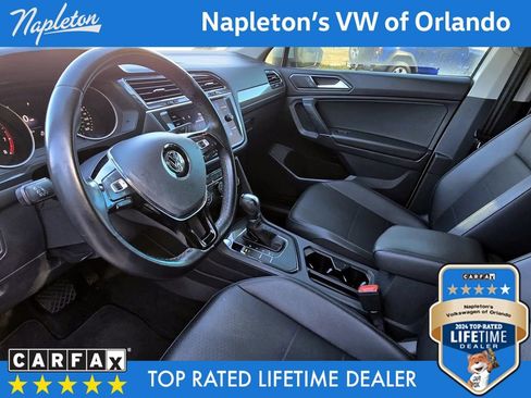 Used 2018 Volkswagen Tiguan SE image 25