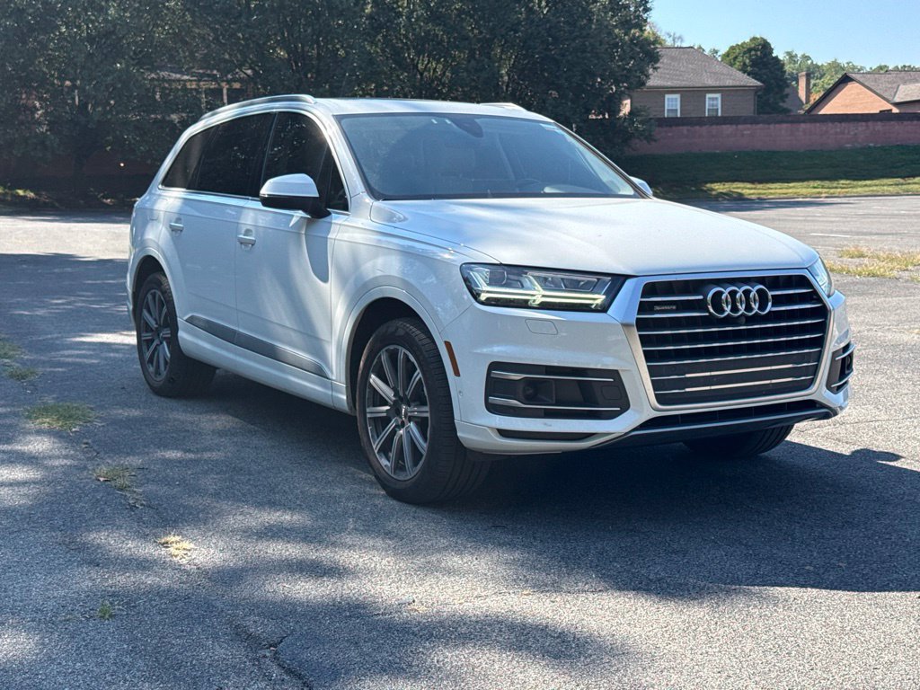 Used 2019 Audi Q7 2.0T Premium Plus w/ Premium Plus Package AWD/4WD image 3