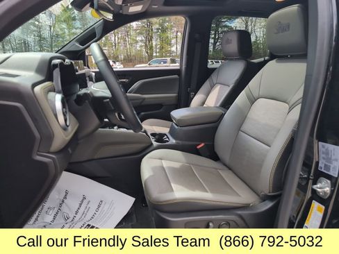 Used 2024 Chevrolet Colorado ZR2 w/ ZR2 Bison Edition AWD/4WD image 11