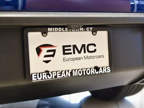 Used 2023 Porsche Macan Base image 11