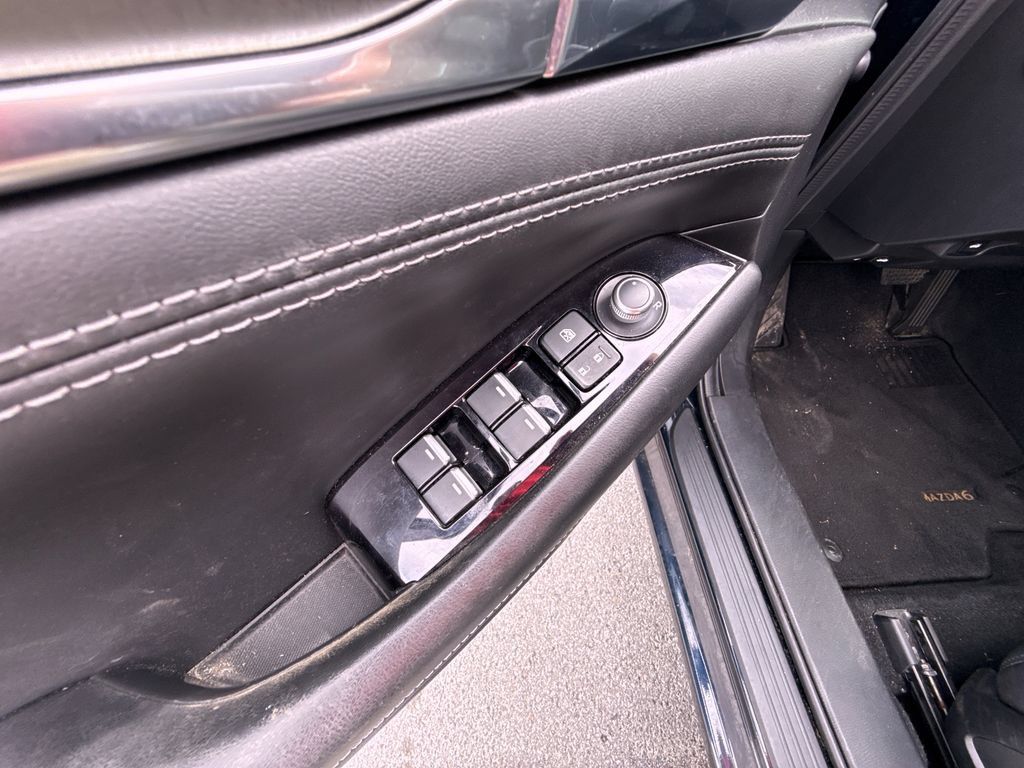 Used 2019 MAZDA MAZDA6 Touring FWD image 17