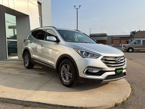 Used 2017 Hyundai Santa Fe Sport AWD/4WD image 3