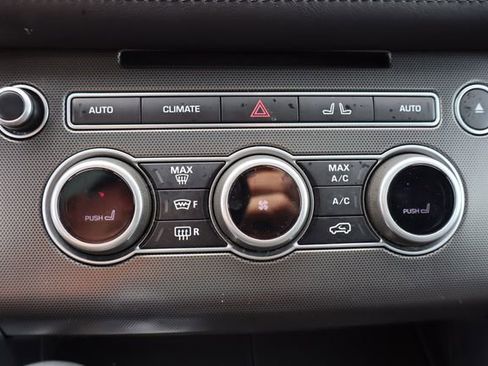 Used 2017 Land Rover Range Rover Sport image 38