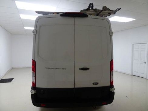 Used 2019 Ford Transit 250 148 Medium Roof RWD image 5