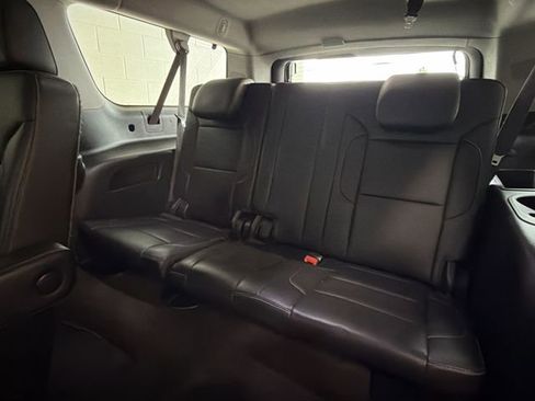 Used 2016 Chevrolet Suburban LTZ AWD/4WD image 25