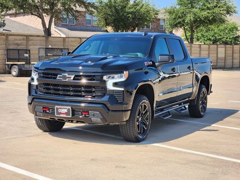 Used 2026 Chevrolet Silverado 1500 LT Trail Boss w/ Convenience Package II AWD/4WD image 11