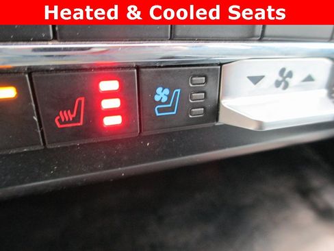 Used 2023 Ford F250 Lariat w/ Sport Appearance Package image 15