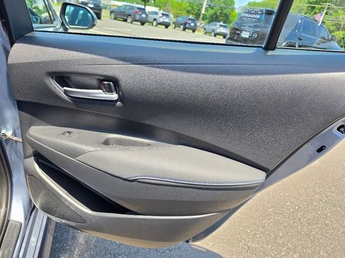 Used 2022 Toyota Corolla SE w/ Carpet Mat Package (TMS) FWD image 16