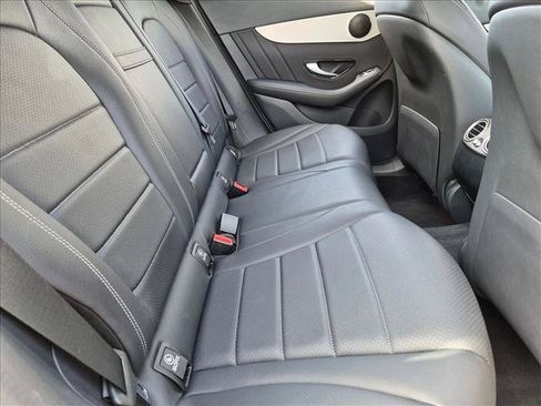 Used 2022 Mercedes-Benz GLC 300 image 17
