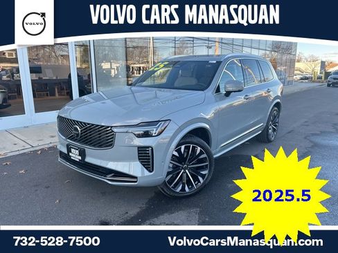 Used 2025 Volvo XC90 B5 Plus image 1