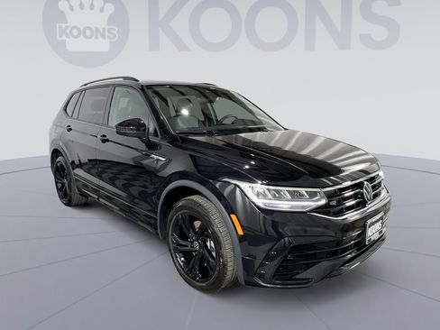 Used 2024 Volkswagen Tiguan SE R-Line image 10