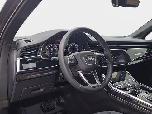New 2025 Audi Q7 2.0T Premium Plus image 16
