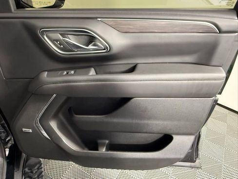 Used 2023 Chevrolet Tahoe Z71 w/ Luxury Package image 48