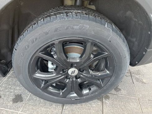 Used 2024 Dodge Hornet GT w/ GT Blacktop Package image 6