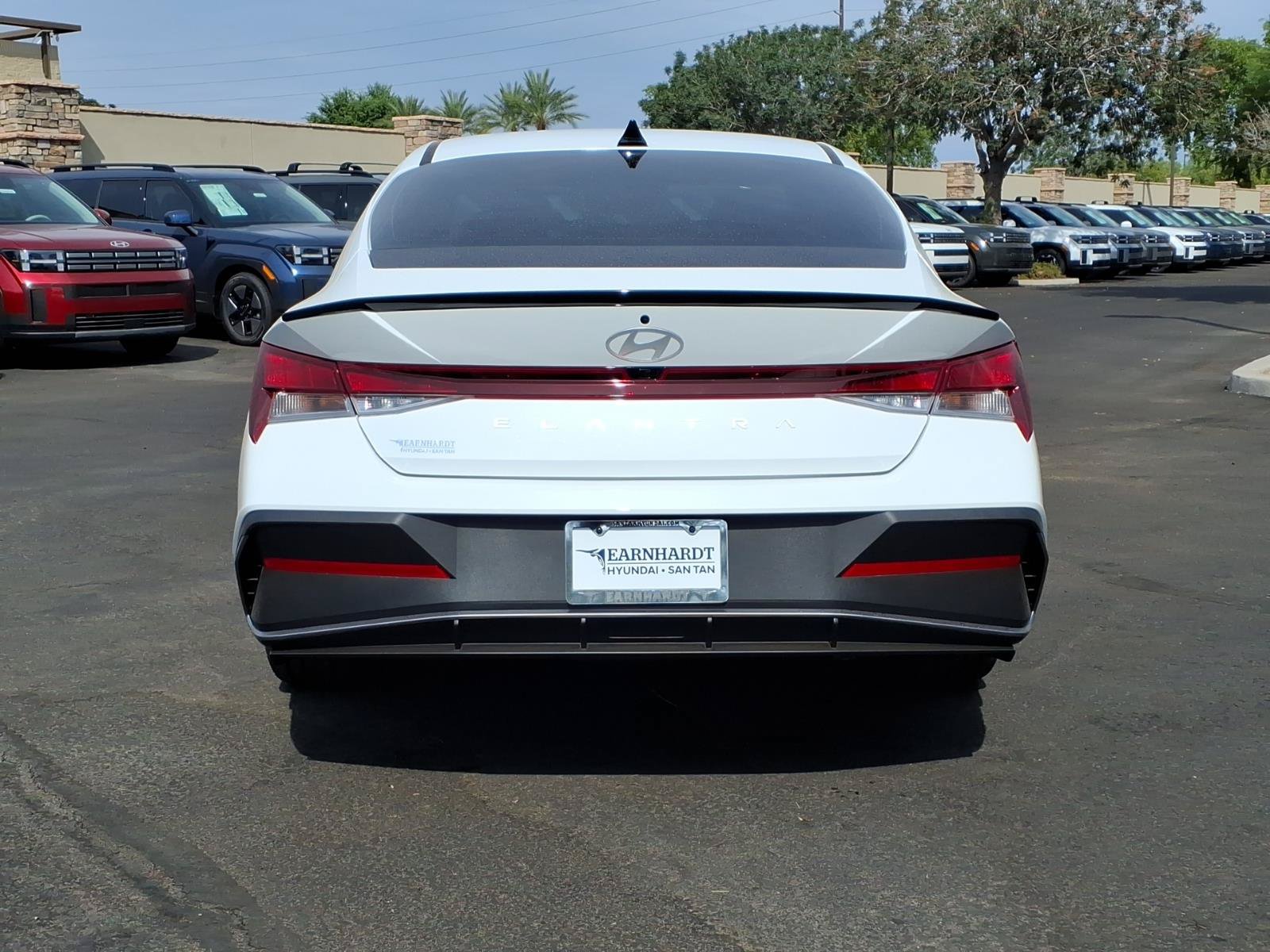 New 2026 Hyundai Elantra SEL Sport FWD image 5