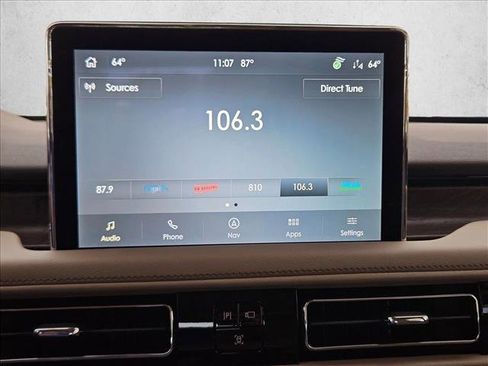 Used 2024 Lincoln Aviator Reserve w/ Equipment Group 201A AWD/4WD image 11