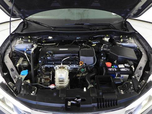 Used 2016 Honda Accord LX image 6