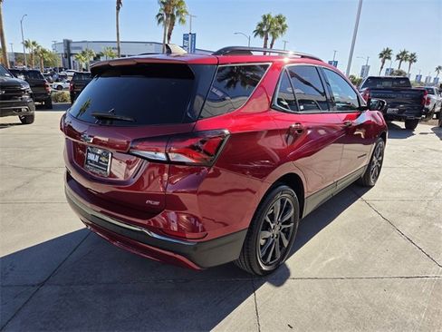 Used 2022 Chevrolet Equinox RS w/ RS Leather Package image 6