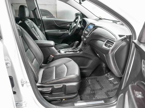 Used 2019 Chevrolet Equinox Premier w/ LPO, Cargo Package FWD image 16
