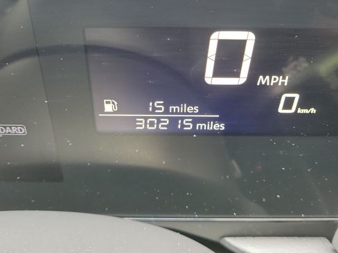 Certified 2025 Nissan Kicks SV FWD image 25