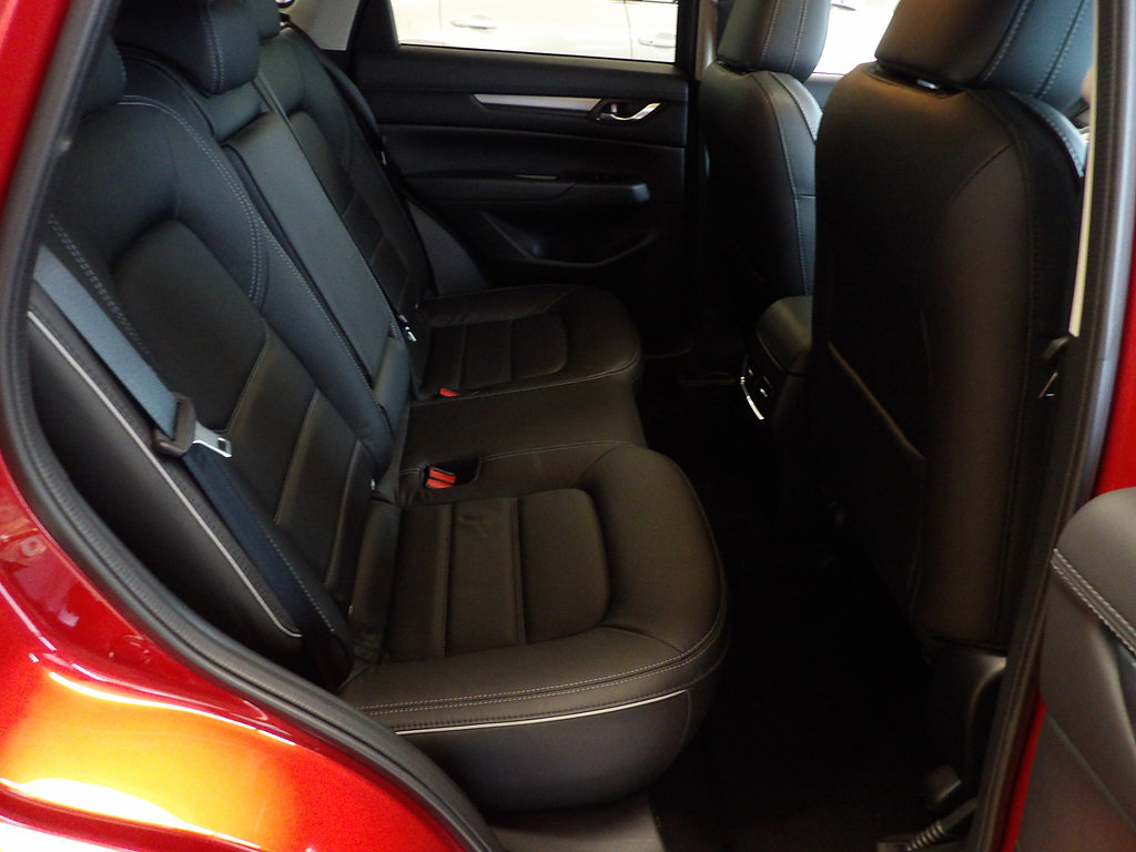Certified 2025 MAZDA CX-5 AWD 2.5 S w/ Preferred Package image 15