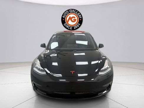 Used 2020 Tesla Model 3 Standard Range Plus RWD image 8