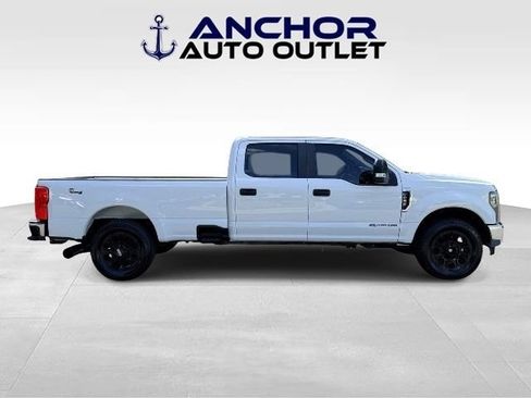 Used 2019 Ford F250 XL w/ Power Equipment Group RWD image 9