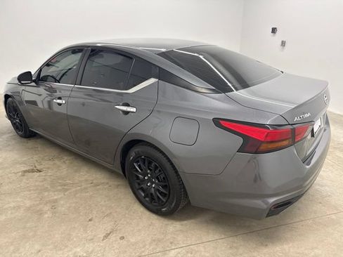 Used 2022 Nissan Altima 2.5 S FWD image 7