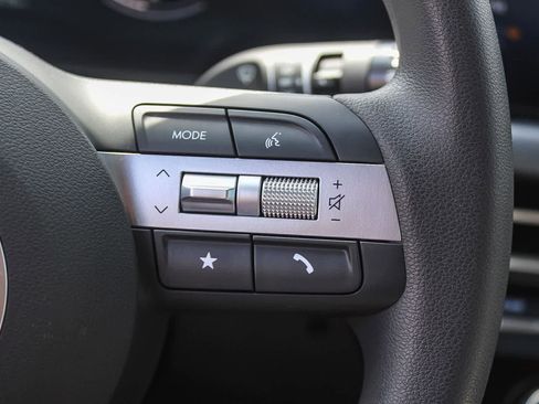 Certified 2025 Hyundai Sonata SE image 32