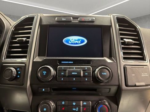Used 2018 Ford F150 XLT w/ Equipment Group 302A Luxury image 18