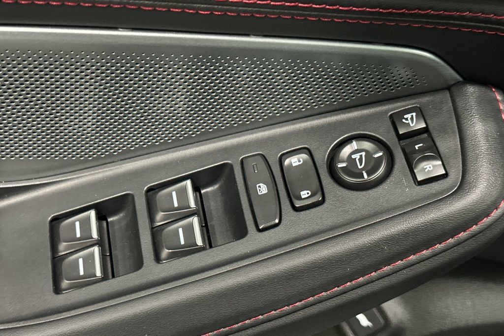 Used 2025 Acura MDX A-Spec AWD/4WD image 12