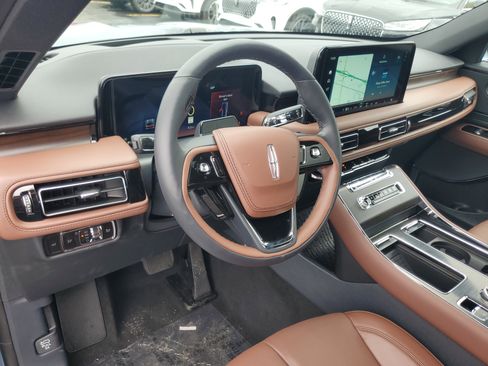 New 2026 Lincoln Aviator Reserve image 12