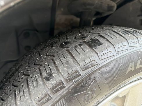 Used 2021 Nissan Rogue Sport S image 12