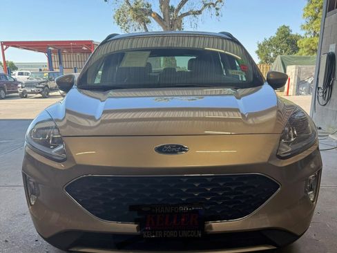 Used 2021 Ford Escape SEL FWD image 2