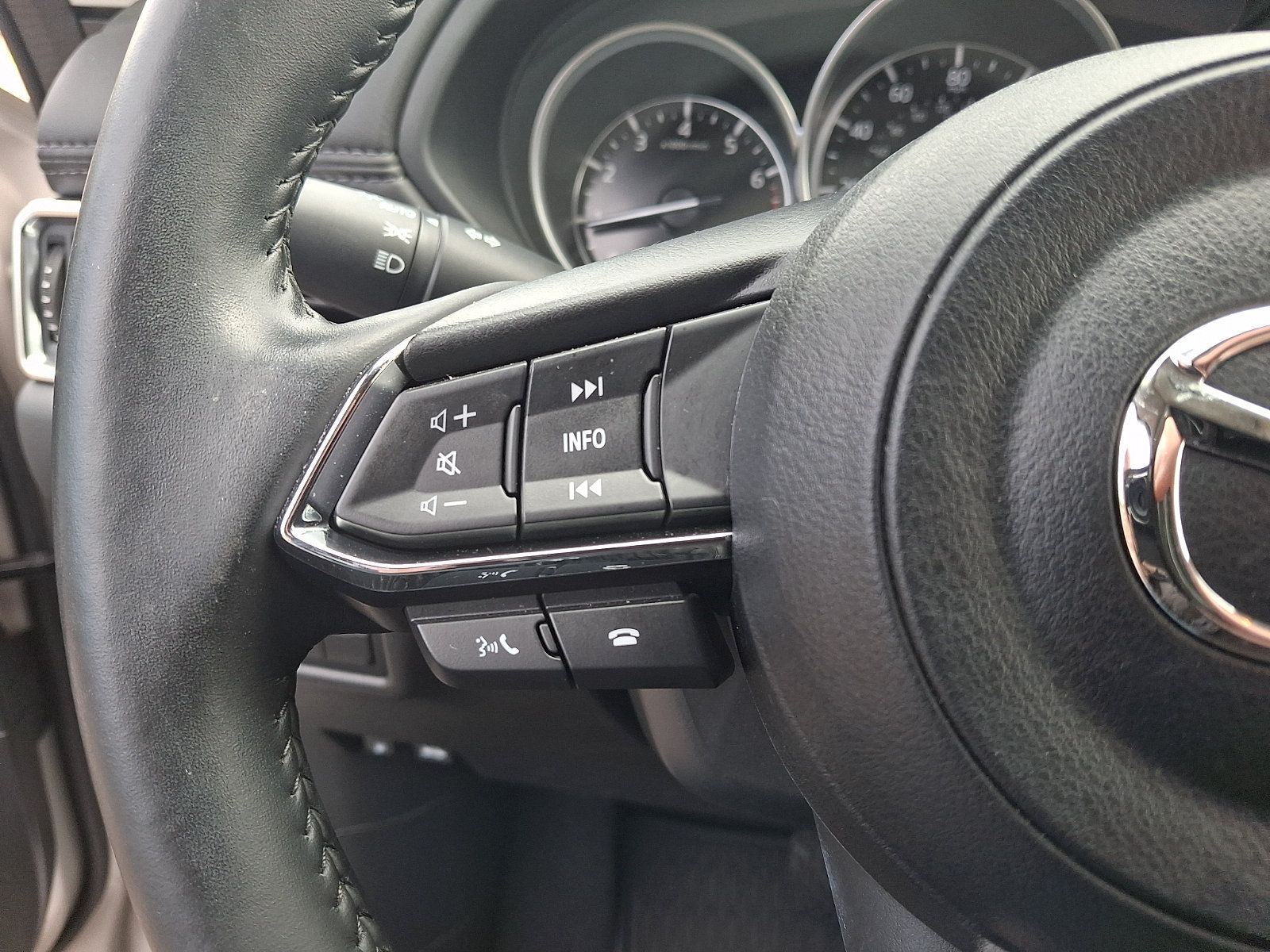 Certified 2024 MAZDA CX-5 AWD 2.5 S w/ Select Package image 19