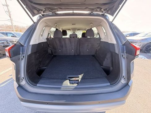 Certified 2023 Nissan Rogue S image 17