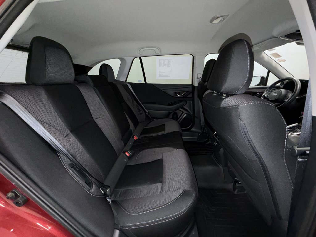 Used 2024 Subaru Outback Premium AWD/4WD image 17
