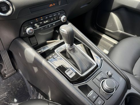 New 2025 MAZDA CX-5 AWD 2.5 S w/ Select Package image 13