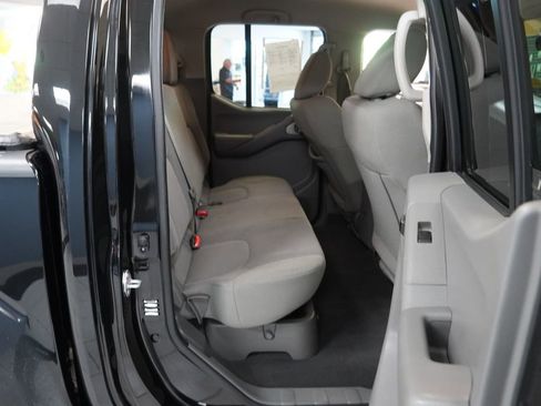 Used 2021 Nissan Frontier SV w/ SV Utility Package AWD/4WD image 25